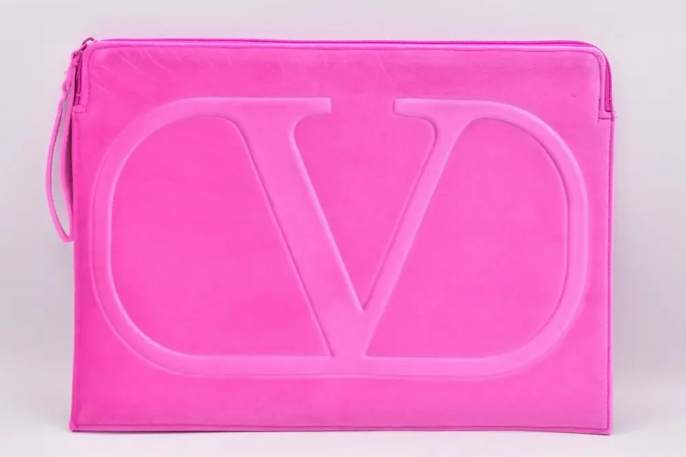 Valentino Beauty Hot Pink Velvet Laptop Sleeve Case Bag GWP New 14